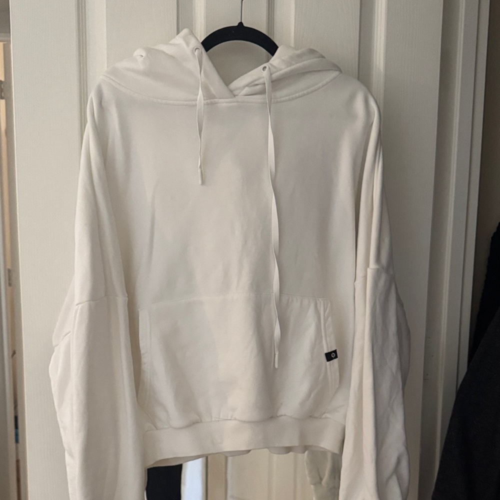 POPFLEX White Hoodie Sweatshirt